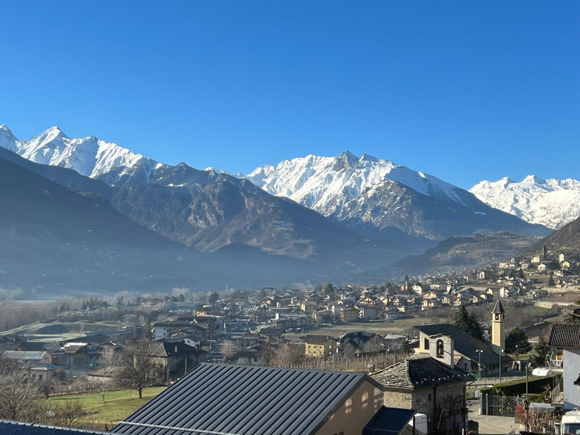 Beau Soleil Lejlighed Aosta Eksteriør billede